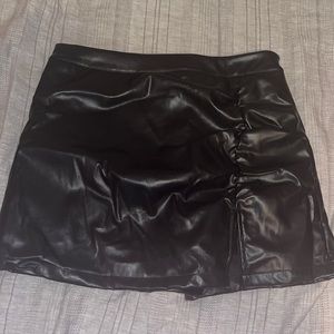 Faux leather skort